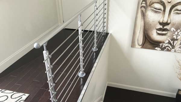 Handrail banister for indoor use